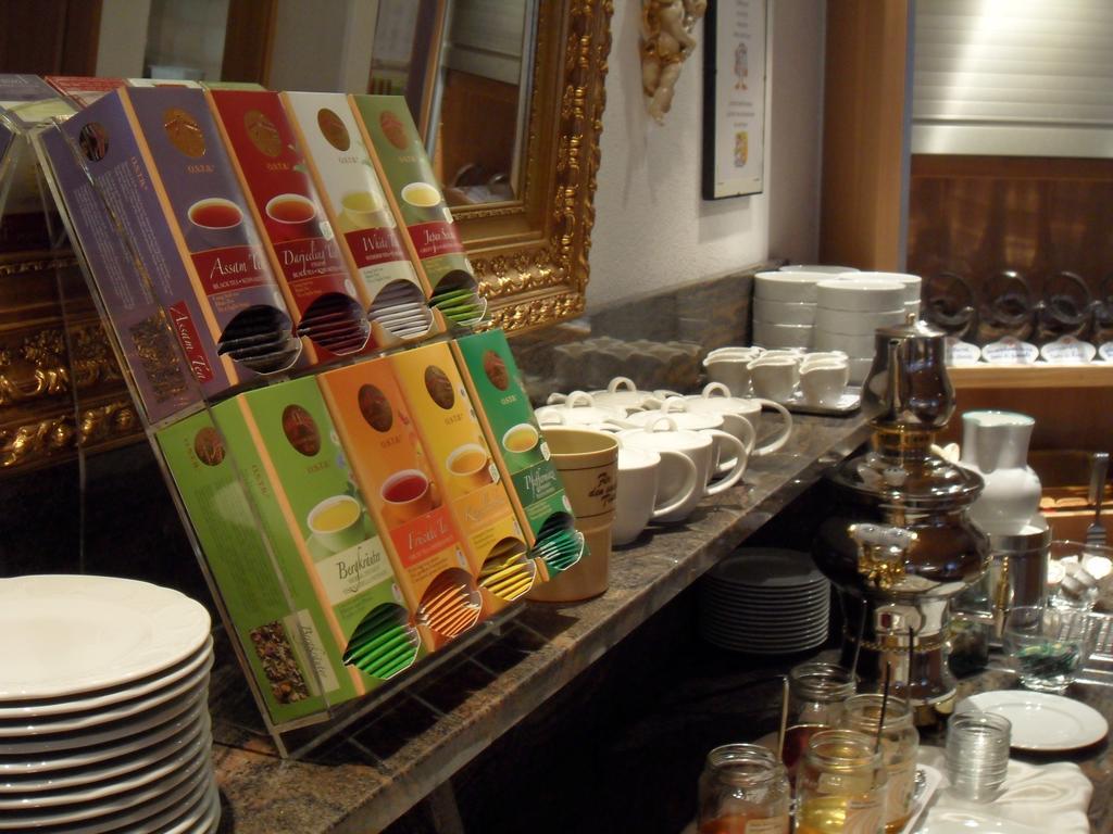 Hotel Fleuralp チェルメス エクステリア 写真