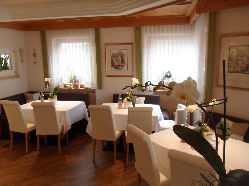 Hotel Fleuralp チェルメス エクステリア 写真