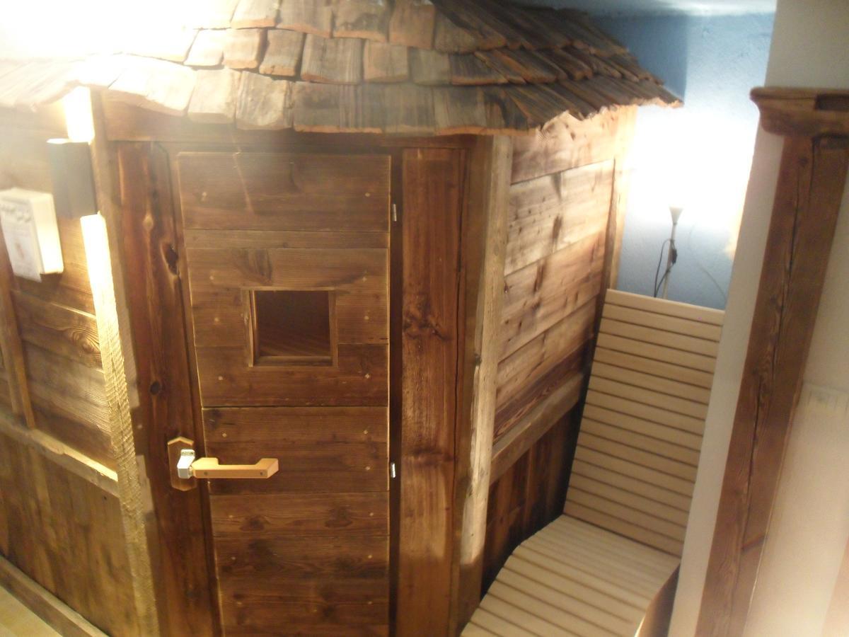 Hotel Fleuralp チェルメス エクステリア 写真